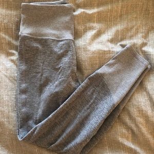 ALO Yoga - Heather Gray Leggings
